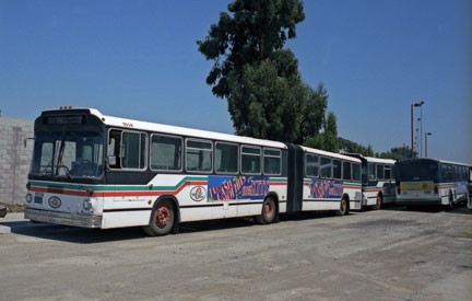 AC Transit bus 1614 in East Oakland Yard in August 1986.