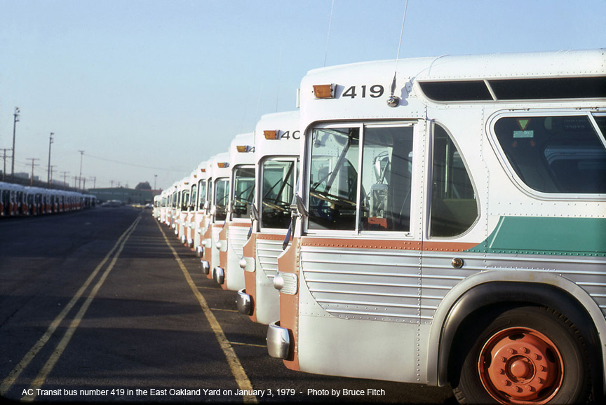 AC Transit bus 419 at East Oakland Yard in January 1979.