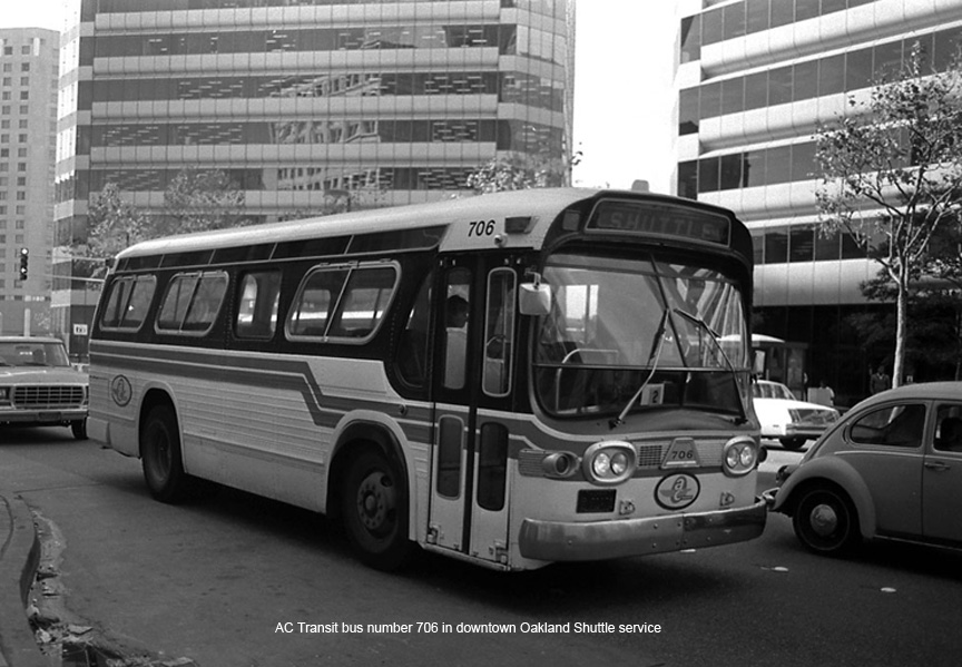 Rebuilt bus 706 in downtown Oakland in November 1984.