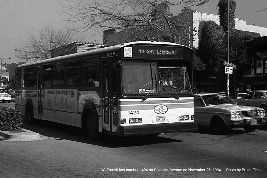 AC Transit bus number 1424