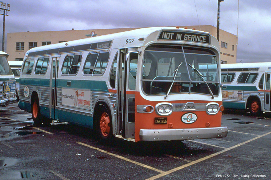 AC Transit bus number 807